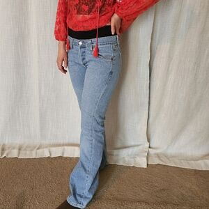 Vintage Y2K Levi’s 513 low rise Slouch Stretch bootcut jeans